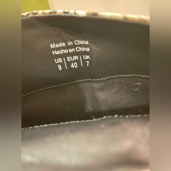 Faux snake skin boots - Picture 5 of 7